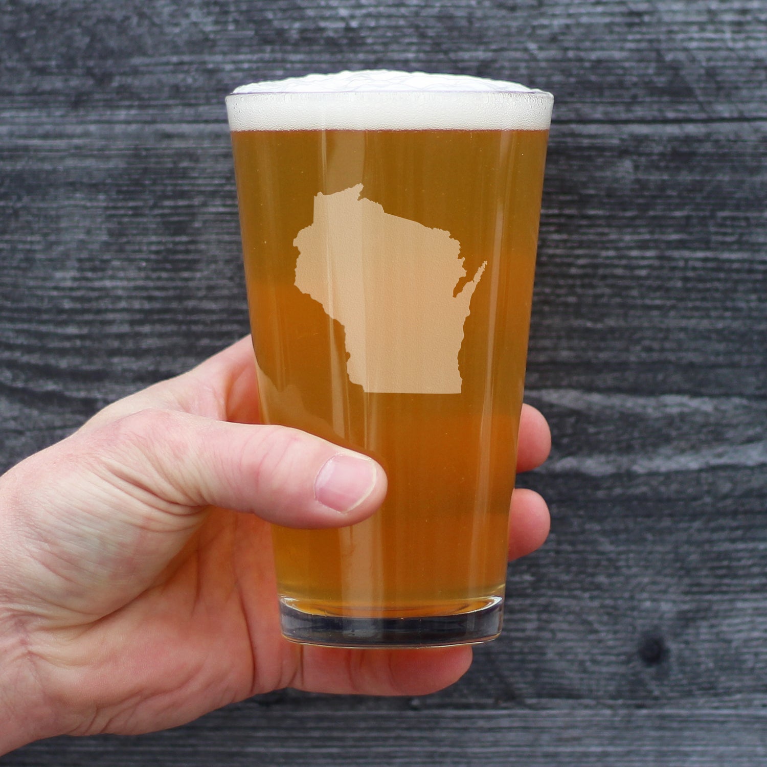 Wisconsin State Outline Pint Glass for Beer - State Themed Drinking Decor and Gifts for Wisconsinite Women & Men - 16 Oz Glasses