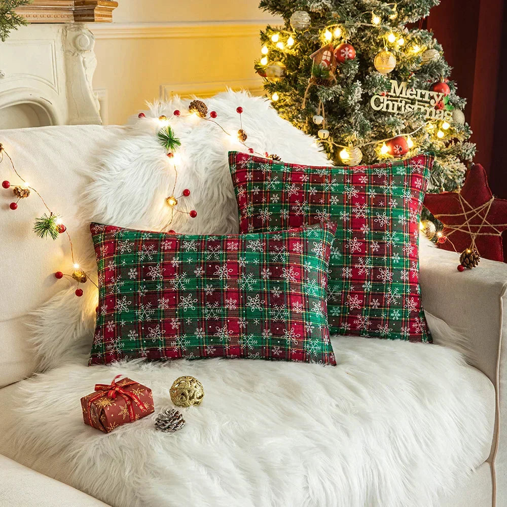 DecorBites™ Christmas Plaid Cushion Cover, Classic Green Red Throw Pillow for Home Decor