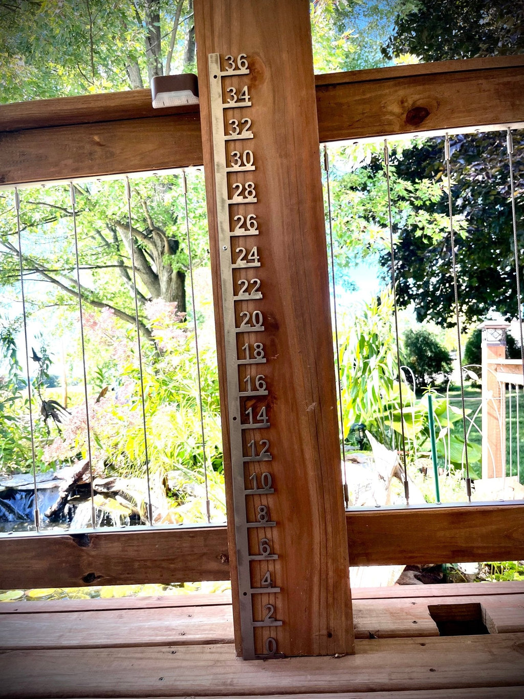 Large Post-Mounted Metal Snow Gauge - Multiple Sizes